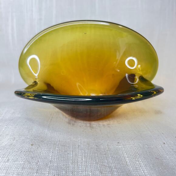 Mid Century Murano Style Yellow Ochre Art Glass Clam Shell Bowl Tilted Vase - Picture 5 of 12